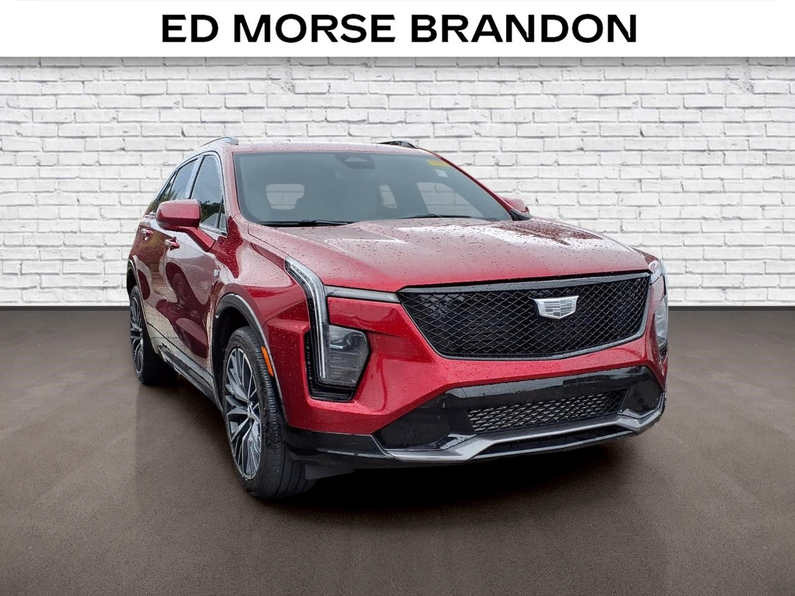 Certified 2024 Cadillac XT4 Sport FWD image 3
