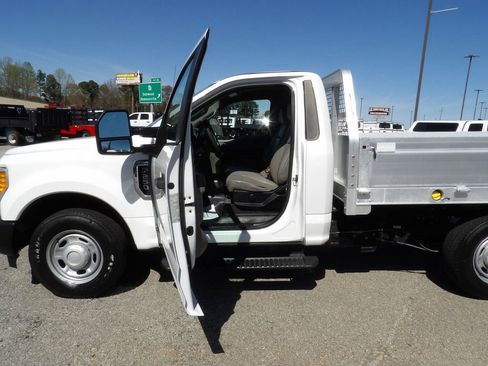Used 2017 Ford F250 XL image 13