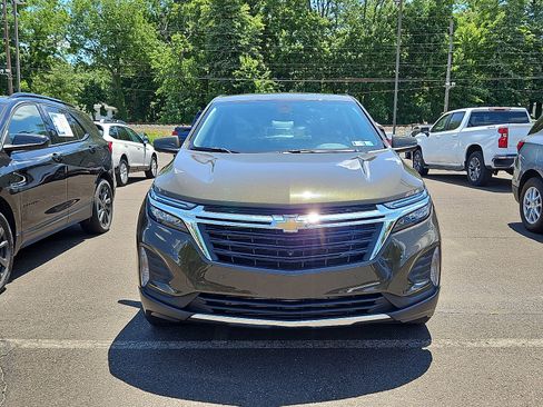 Used 2023 Chevrolet Equinox LT FWD image 2
