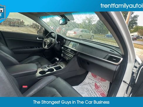 Used 2017 Kia Optima SX image 43