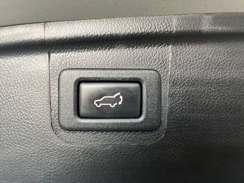 Used 2018 Subaru Outback 2.5i Limited AWD/4WD image 13