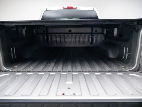 Used 2007 Chevrolet Silverado 1500 LT w/ 1LT Convenience Package AWD/4WD image 12
