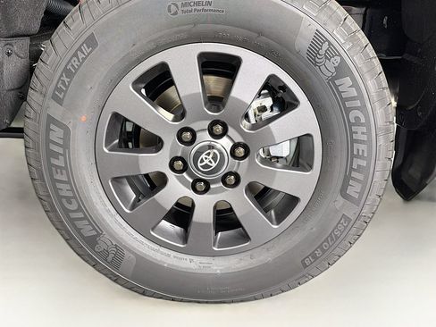 New 2027 Toyota Land Cruiser AWD/4WD image 31