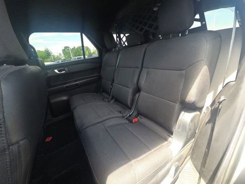 Used 2021 Ford Explorer 4WD Police Interceptor image 17