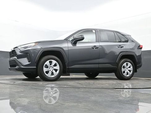 Used 2025 Toyota RAV4 LE FWD image 26