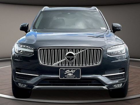 Used 2017 Volvo XC90 T6 Inscription w/ Luxury Package AWD/4WD image 2