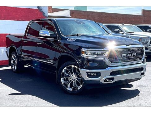 Used 2022 RAM 1500 Limited AWD/4WD image 12