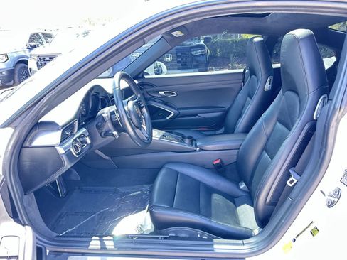 Used 2017 Porsche 911 Carrera image 2
