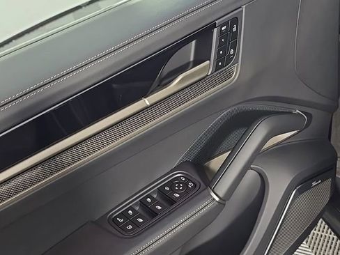 New 2025 Porsche Cayenne Turbo image 16