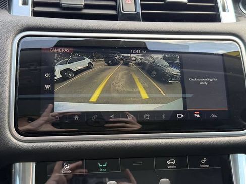 Used 2019 Land Rover Range Rover Sport HSE AWD/4WD image 14