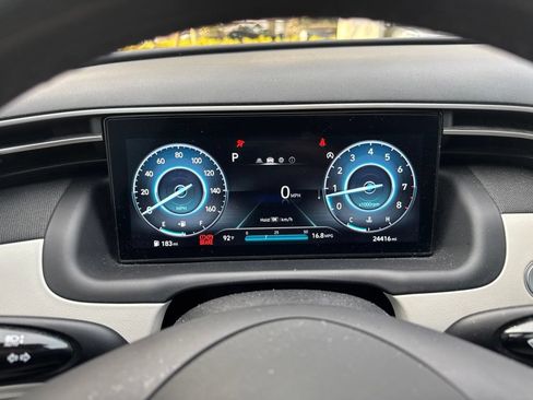 Used 2023 Hyundai Tucson SEL w/ Convenience Package AWD/4WD image 18