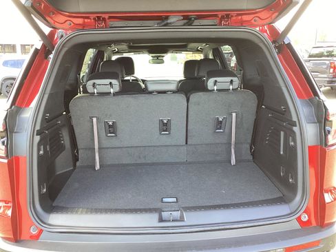 New 2025 GMC Acadia AT4 image 3