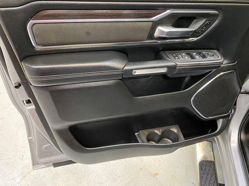 Used 2025 RAM 1500 Laramie AWD/4WD image 23