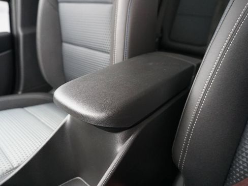 New 2026 Chevrolet Trax LT w/ Sunroof Package image 27