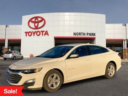 Used 2024 Chevrolet Malibu LT