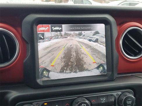 Used 2020 Jeep Gladiator Rubicon w/ Dual Top Group image 20