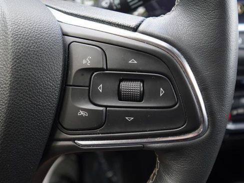 Used 2023 Buick Encore GX Select w/ Sport Touring Package image 21
