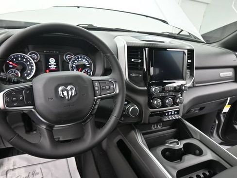 New 2026 RAM 1500 Big Horn AWD/4WD image 27