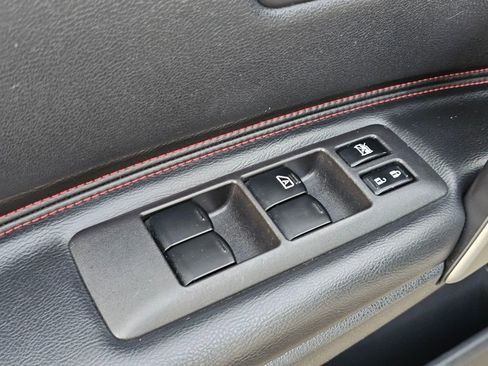 Used 2011 Nissan Rogue SV w/ SL Pkg image 23