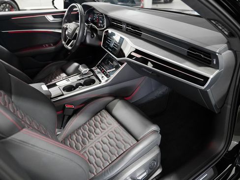 Used 2023 Audi RS 6 AWD/4WD image 23