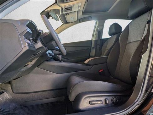 Used 2023 Honda Accord EX image 16