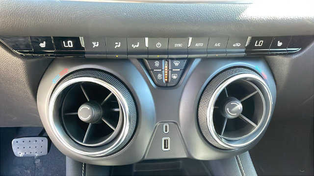 New 2026 Chevrolet Blazer LT w/ Convenience Package FWD image 20