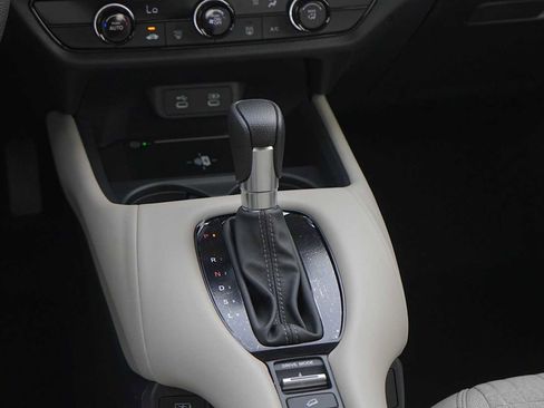 New 2026 Honda HR-V LX image 17
