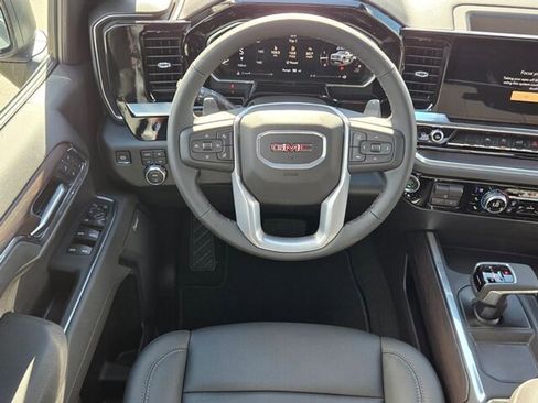 New 2026 GMC Sierra 1500 SLT w/ SLT Premium Package image 9