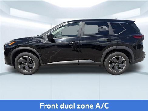Used 2025 Nissan Rogue SV FWD image 11