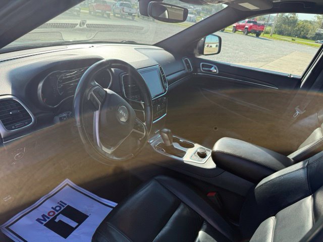 Used 2019 Jeep Grand Cherokee Limited AWD/4WD image 12