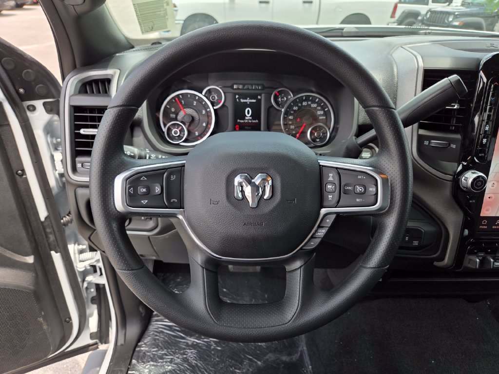 New 2026 RAM 3500 Tradesman AWD/4WD image 32