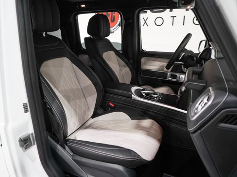 Used 2024 Mercedes-Benz G 550 image 15