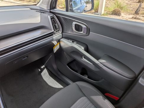 New 2026 Kia Sorento LX FWD image 21
