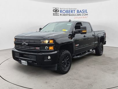 Used 2017 Chevrolet Silverado 2500 LT w/ Midnight Edition