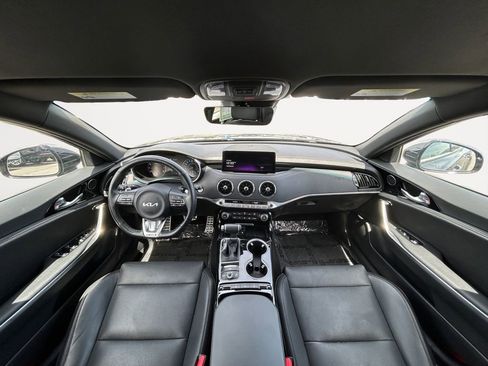 Used 2023 Kia Stinger GT-Line image 13