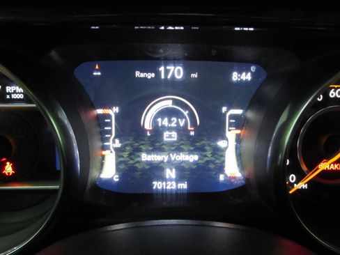 Used 2021 Jeep Wrangler Unlimited Sport AWD/4WD image 25