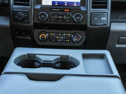 Used 2022 Ford F250 XL w/ Power Equipment Group image 13