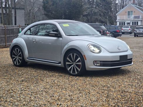 Used 2012 Volkswagen Beetle Turbo FWD image 3