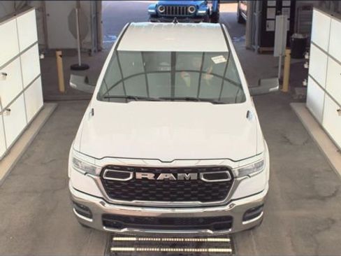 Used 2025 RAM 1500 Big Horn AWD/4WD image 2