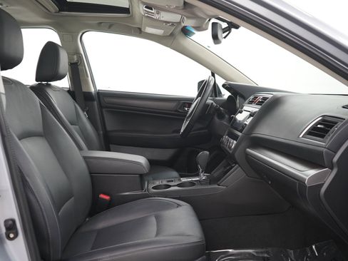 Used 2016 Subaru Legacy 2.5i Limited AWD/4WD image 11
