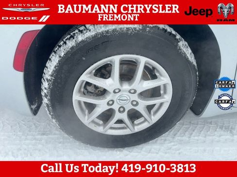 Used 2024 Chrysler Pacifica Touring-L image 30