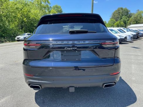 Used 2021 Porsche Cayenne AWD/4WD image 9