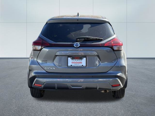 Used 2021 Nissan Kicks S FWD image 10