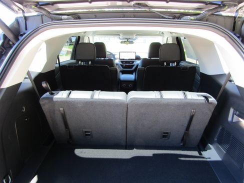 New 2026 Ford Explorer Active w/ Active Comfort Package AWD/4WD image 14