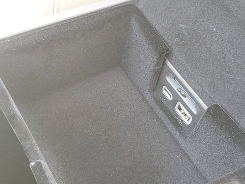 Used 2020 Cadillac XT5 Premium Luxury w/ LPO, Floor Liner Package image 17