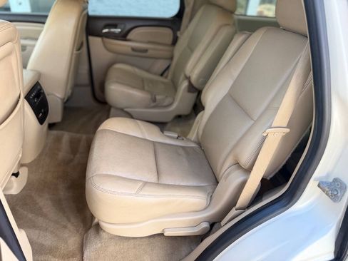 Used 2013 GMC Yukon Denali AWD/4WD image 10