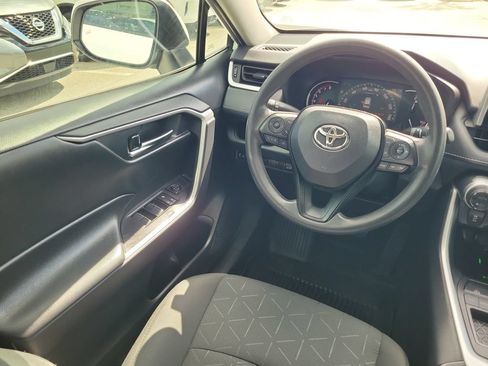 Used 2024 Toyota RAV4 XLE w/ Convenience Package FWD image 16