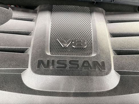 Used 2024 Nissan Titan Platinum Reserve w/ Moonroof Package image 33