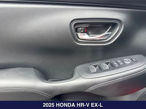 Used 2025 Honda HR-V EX-L image 12