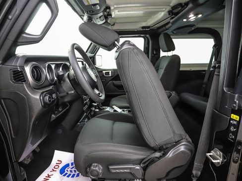 Used 2023 Jeep Wrangler Willys image 21